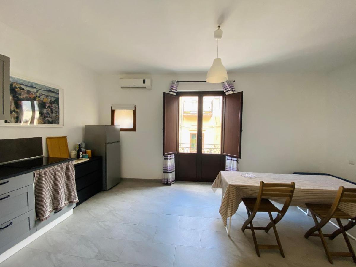 Casa Helios Leilighet Castellammare del Golfo Eksteriør bilde